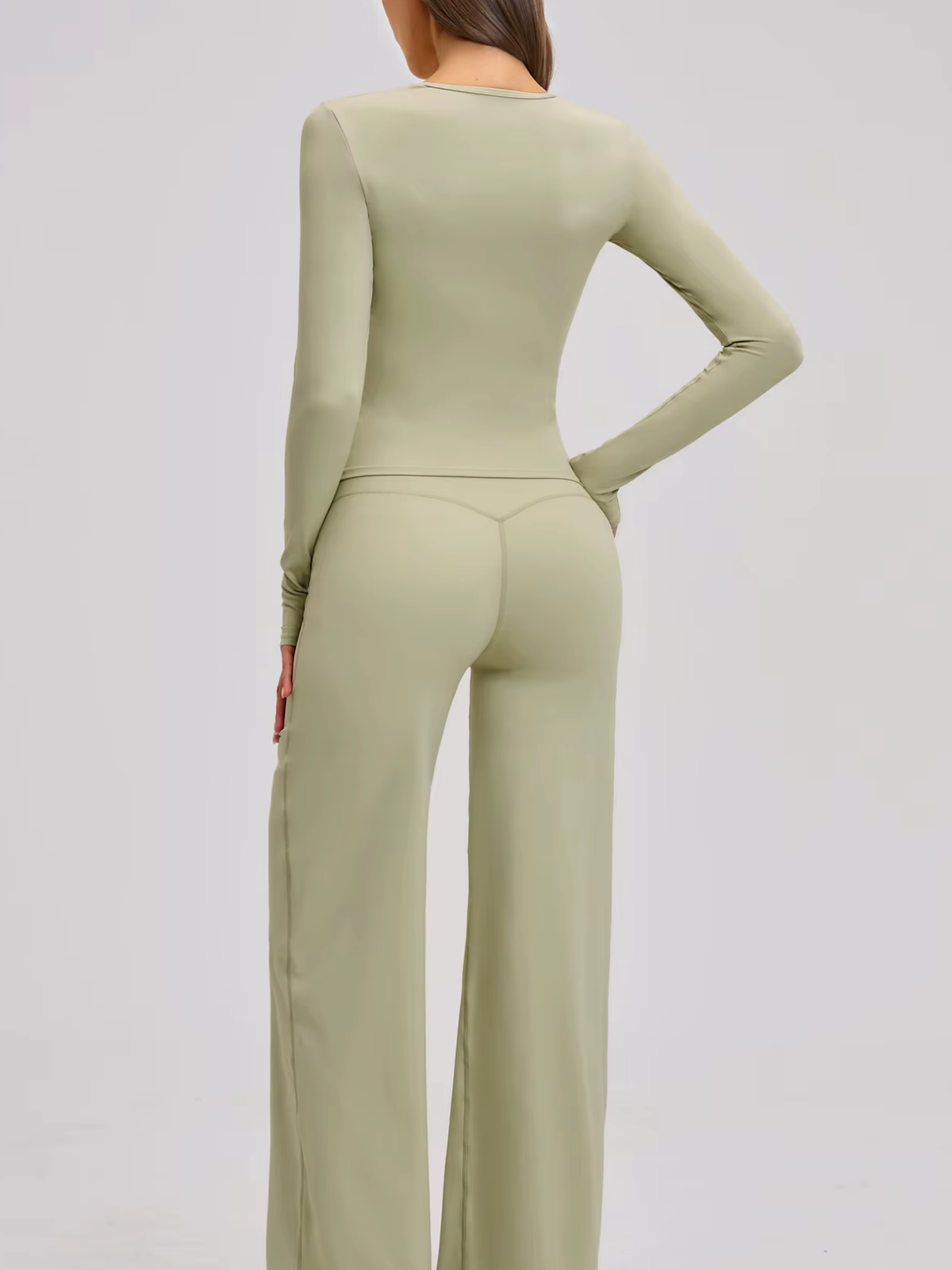 Crew Neck Cropped Long Sleeve Top